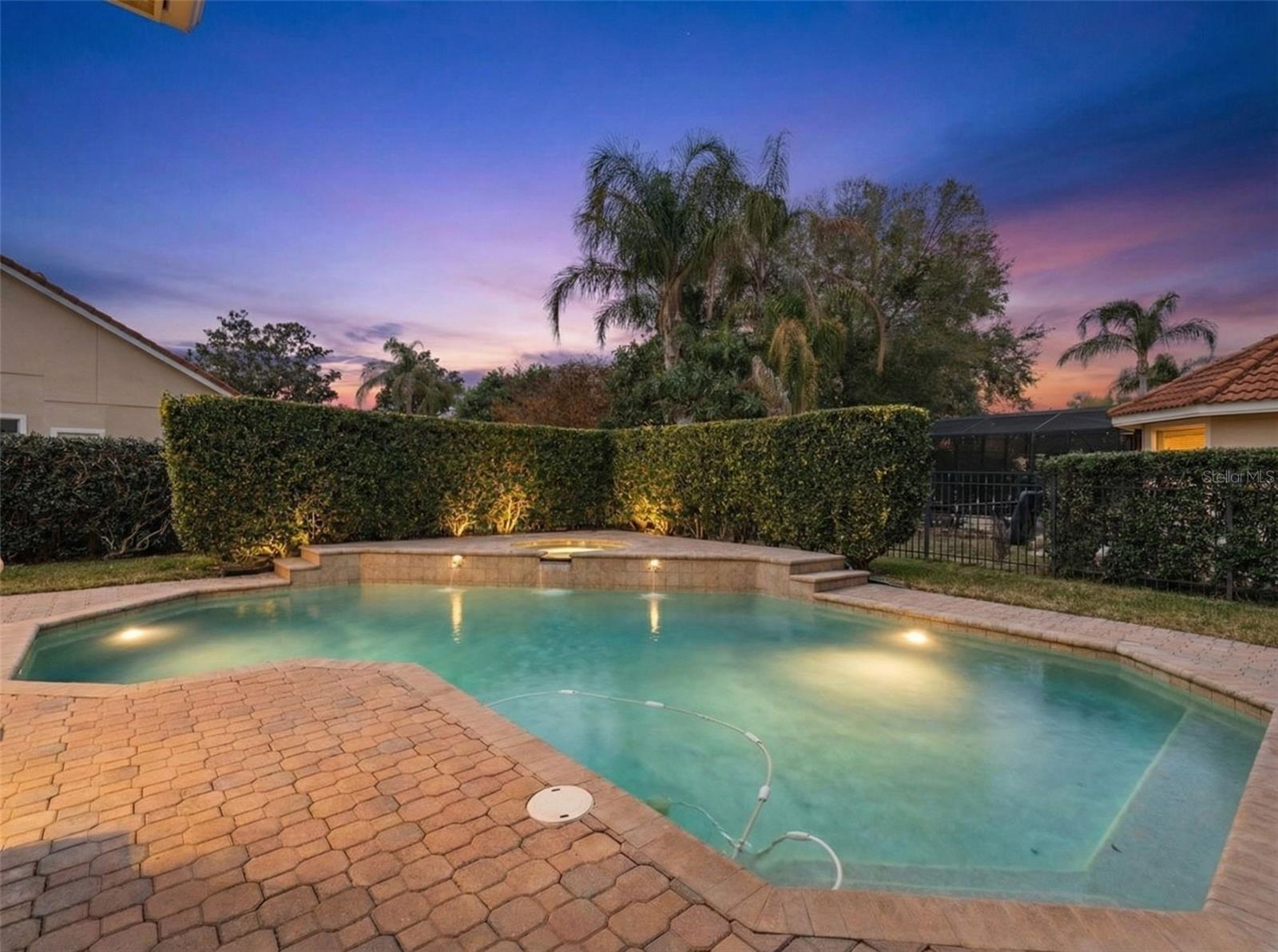 Listing photo id 43 for 1950 Elkhorn Court