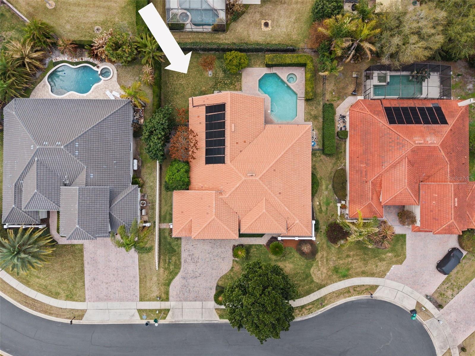 Listing photo id 7 for 1950 Elkhorn Court