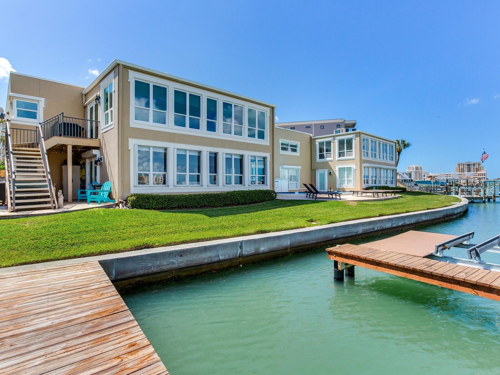 Image 53 of 60 For 210 Dolphin Point B