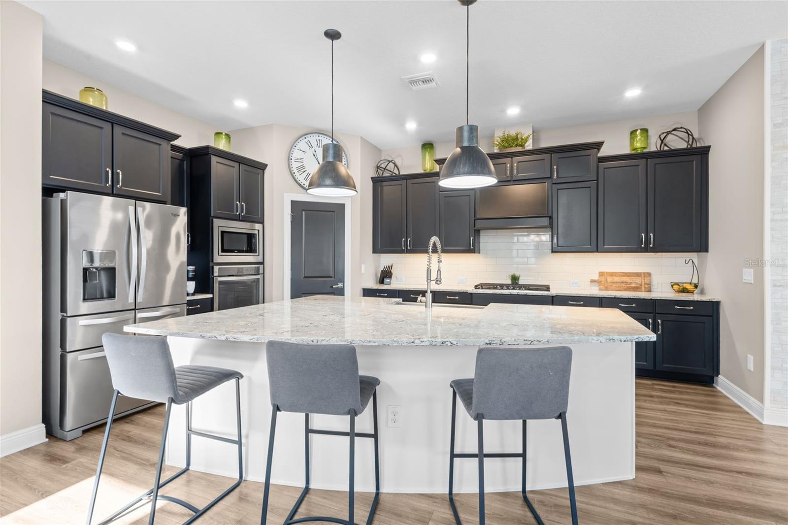 Image 19 of 59 For 14823 Caravan Avenue