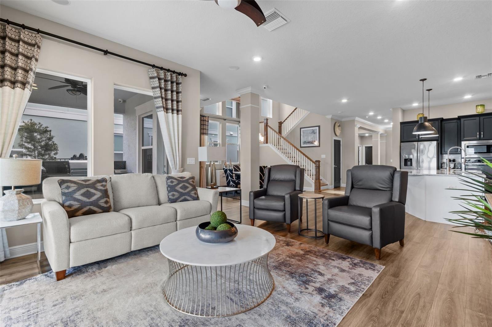 Image 22 of 59 For 14823 Caravan Avenue