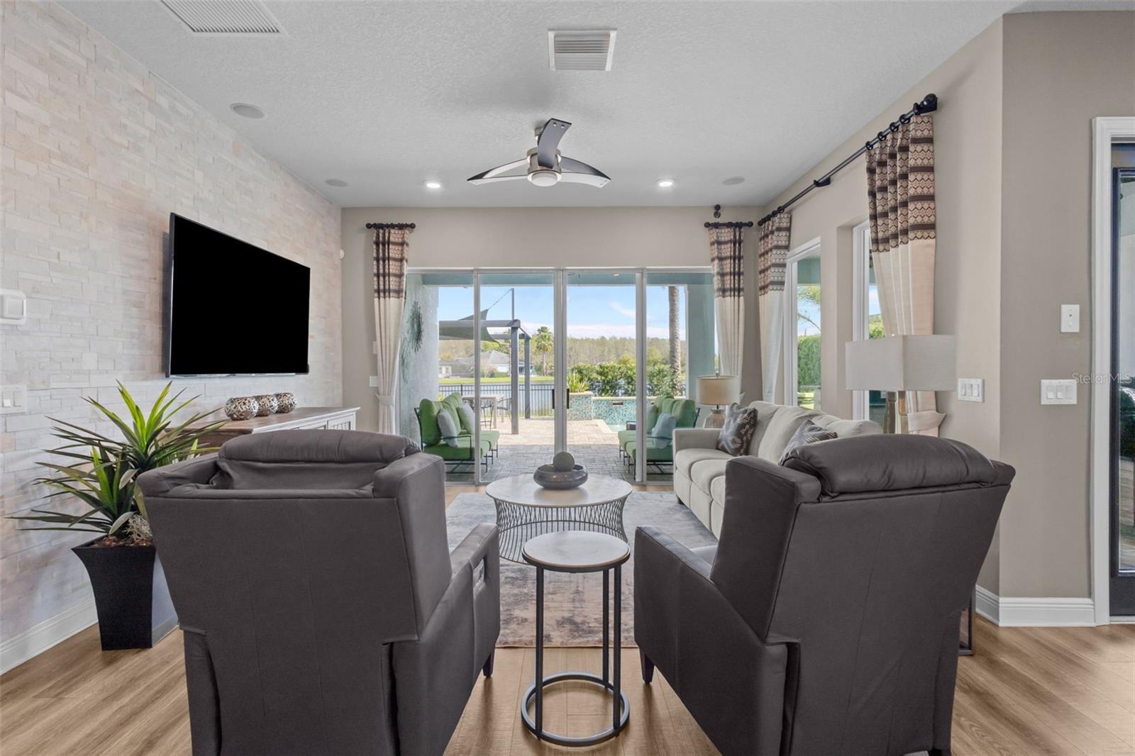 Image 5 of 59 For 14823 Caravan Avenue