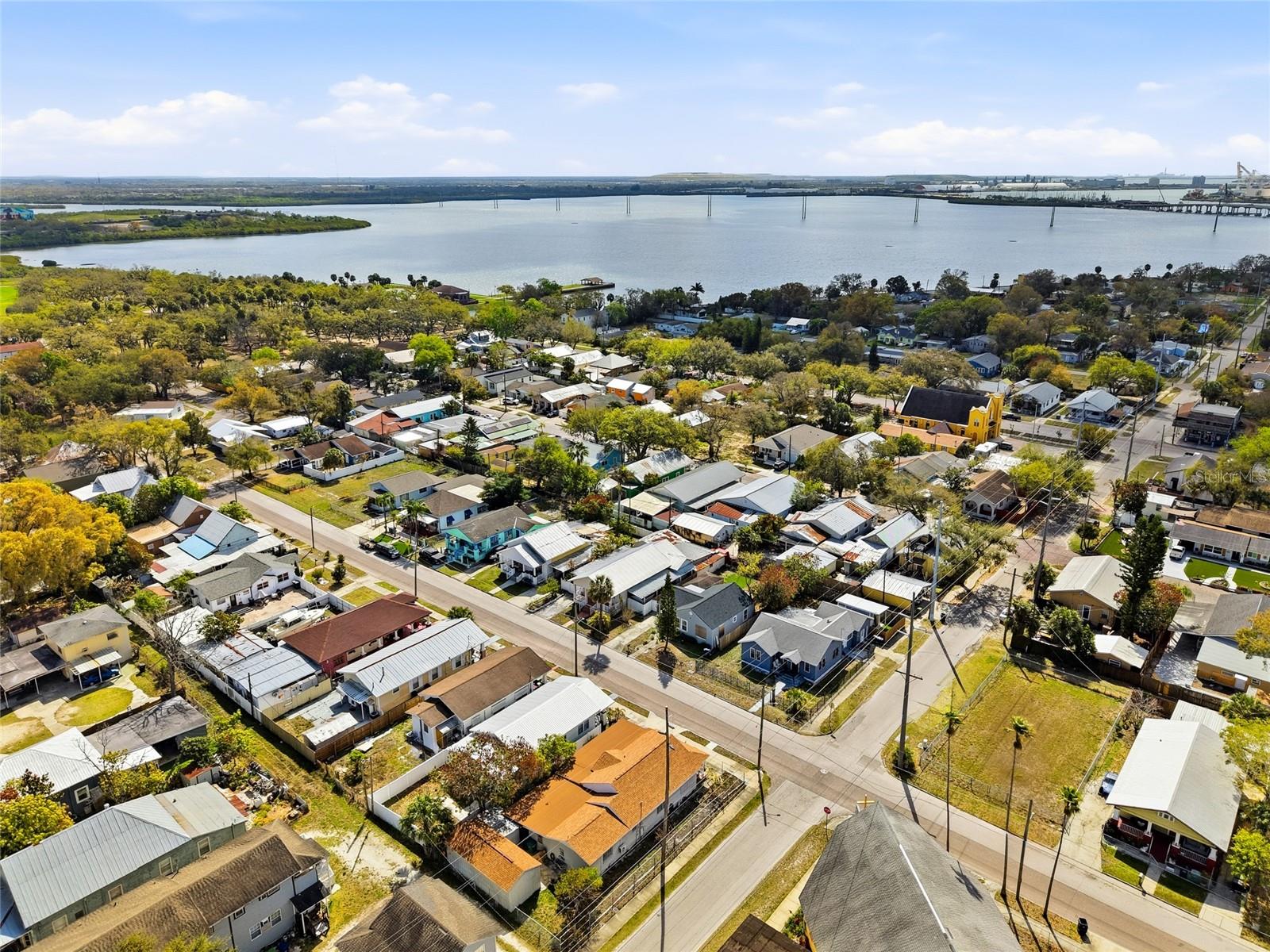 Image 31 of 33 For 2402 Corrine Street