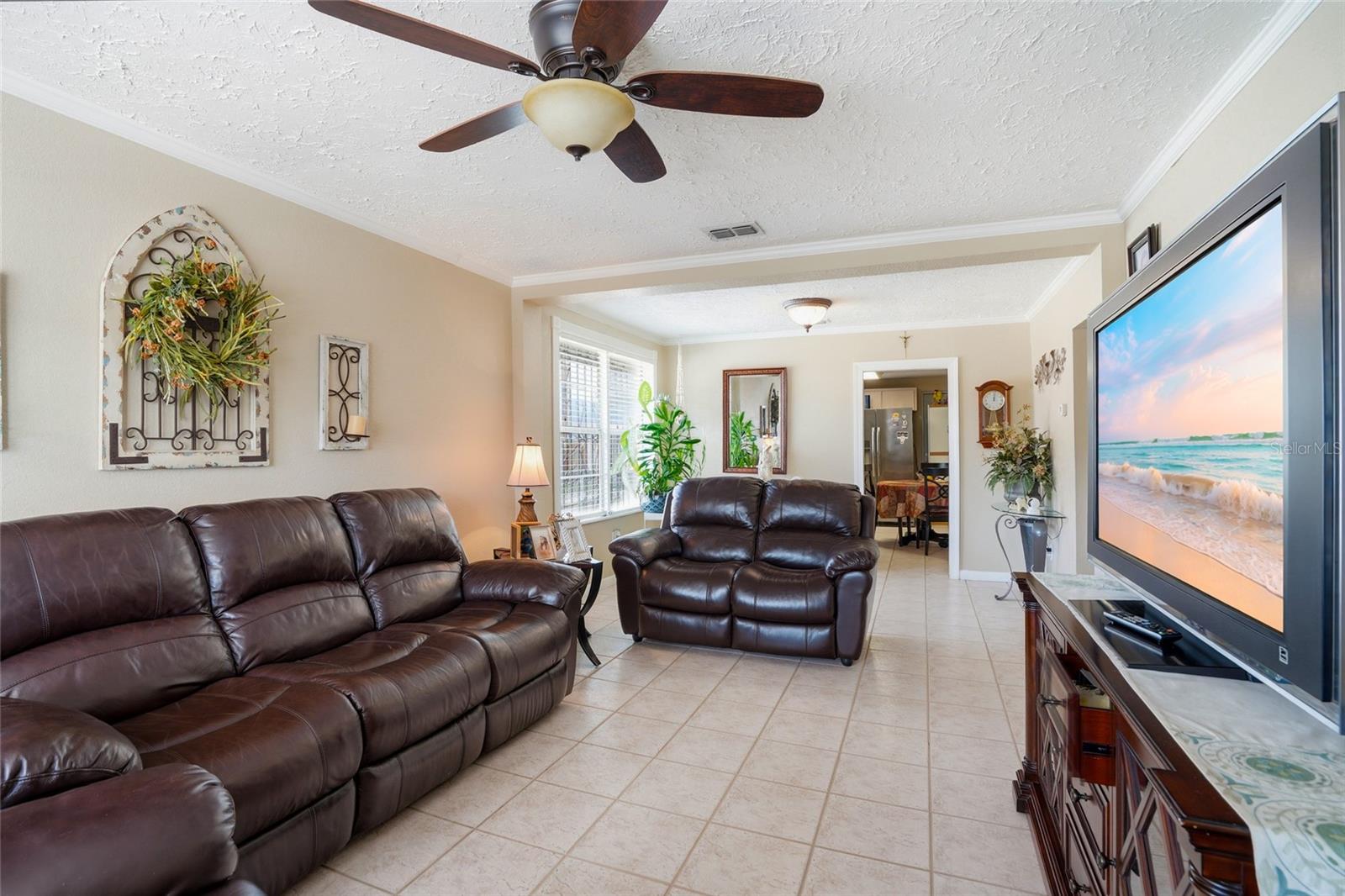 Image 9 of 33 For 2402 Corrine Street