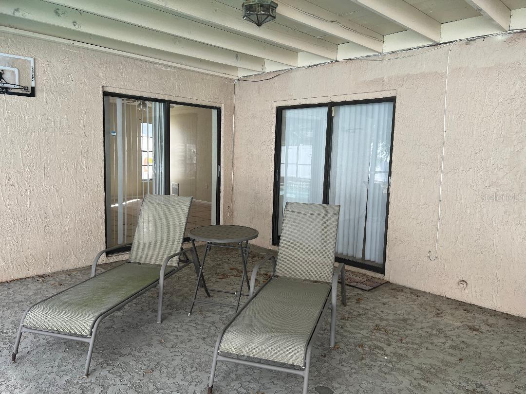 Image 19 of 45 For 200 Arbor Drive W