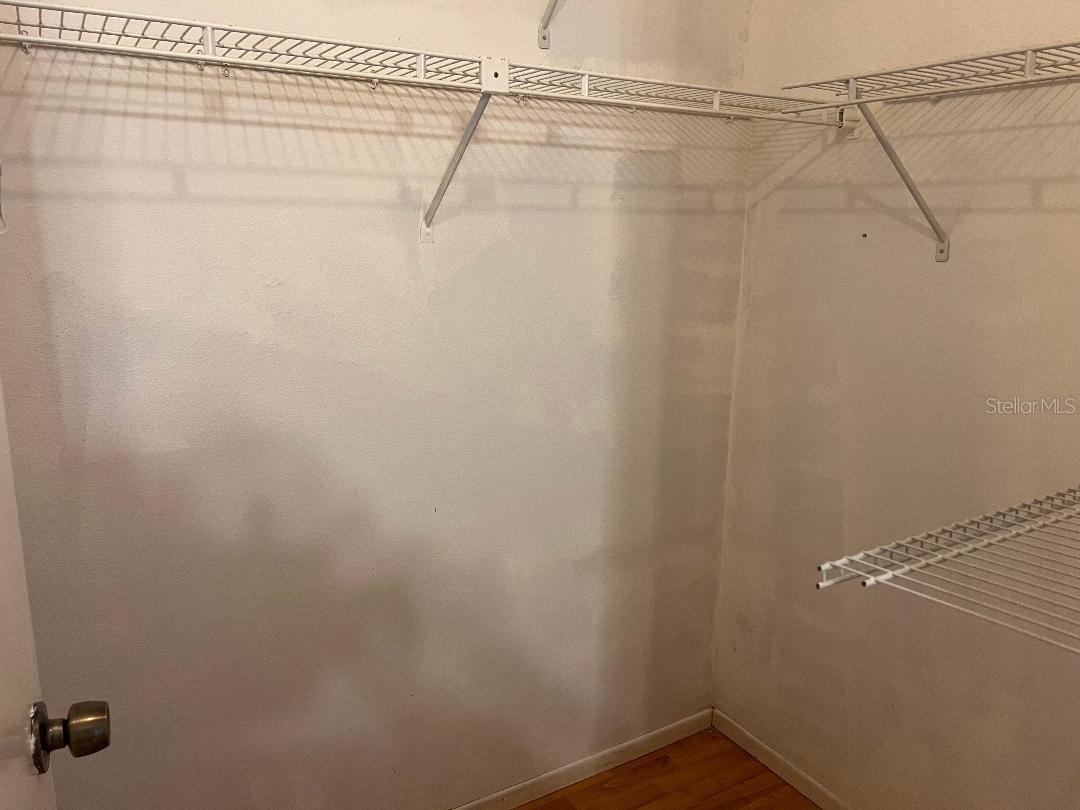 Image 34 of 45 For 200 Arbor Drive W