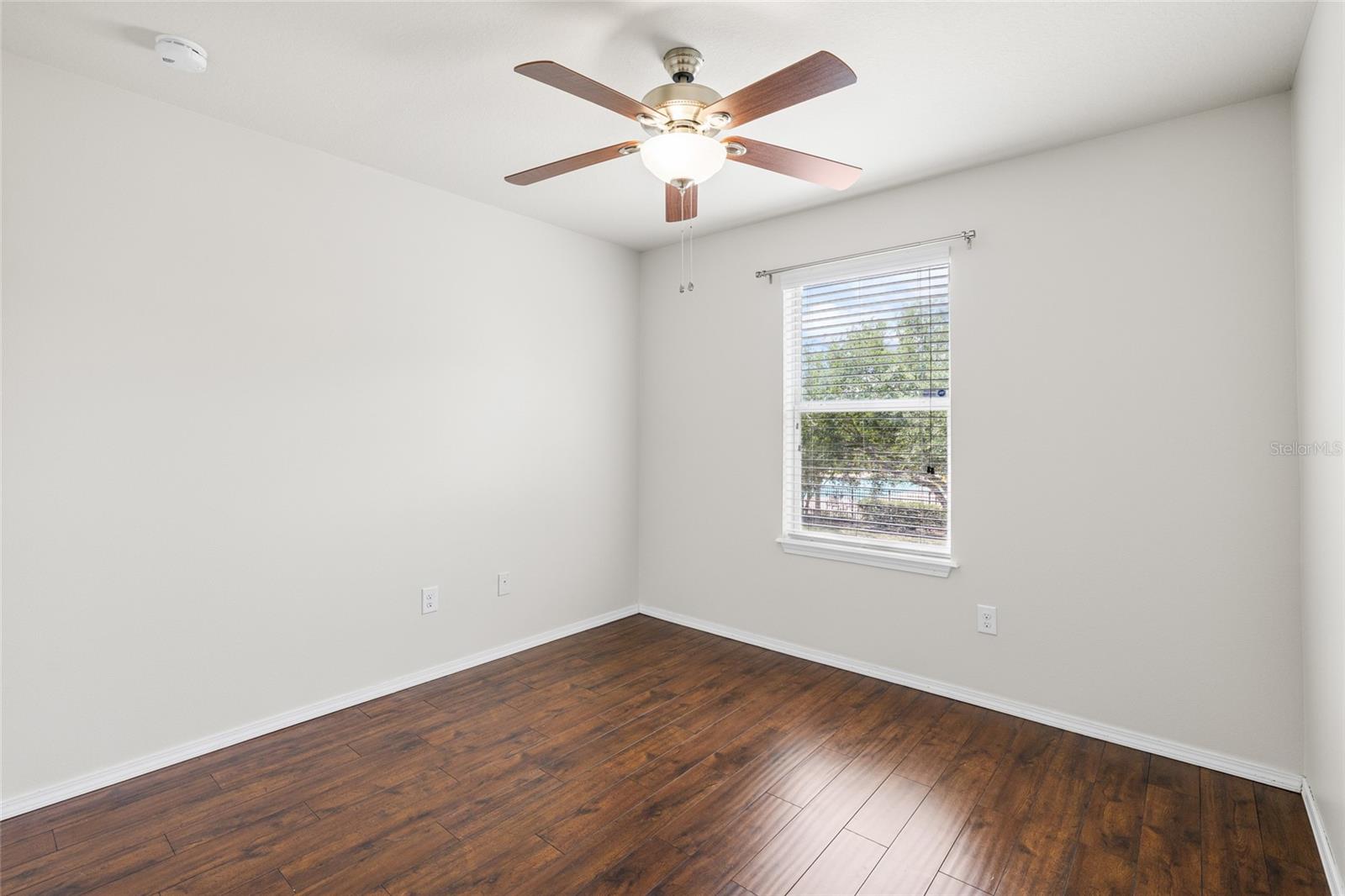 Image 10 of 32 For 9207 English Oaks Lane