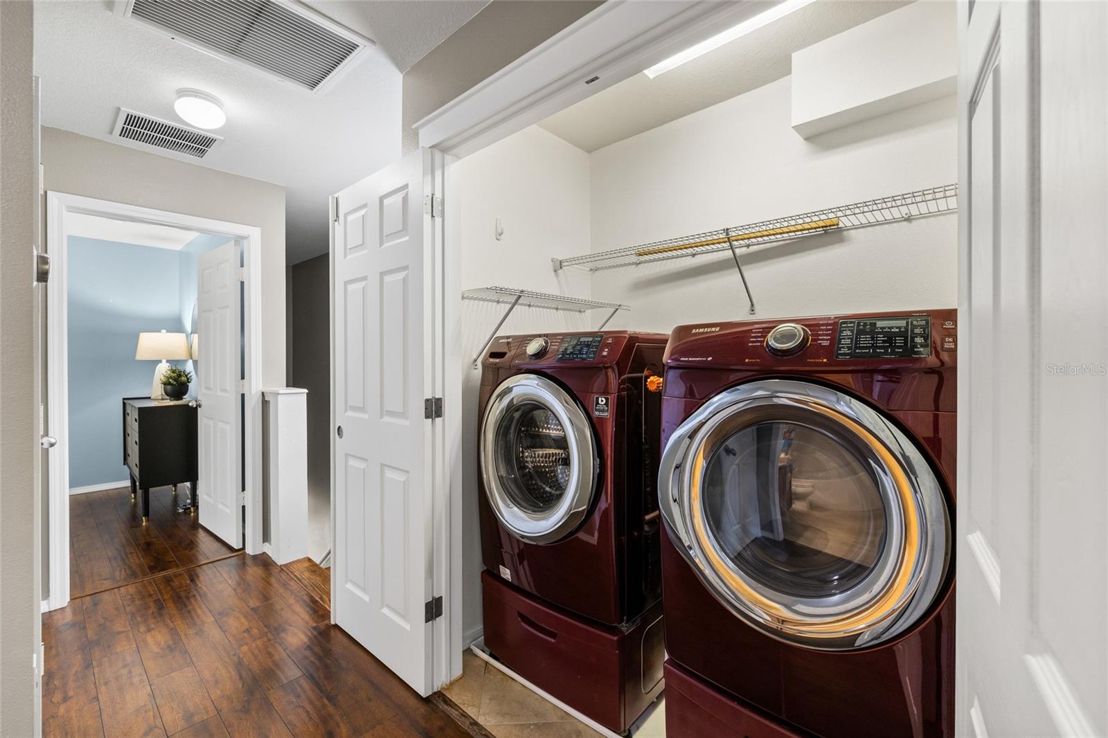 Image 13 of 32 For 9207 English Oaks Lane