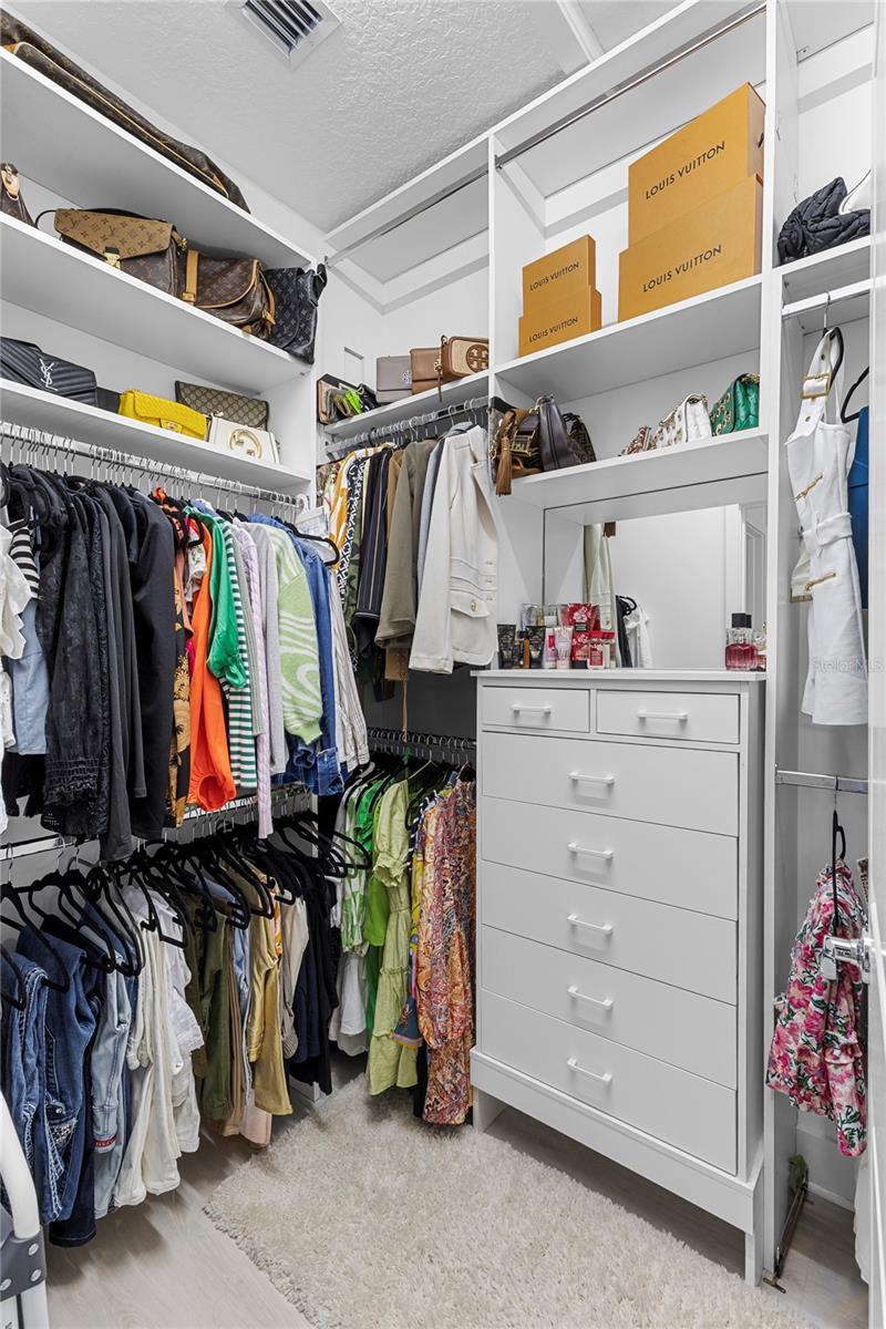 Listing photo id 36 for Address Not Provided