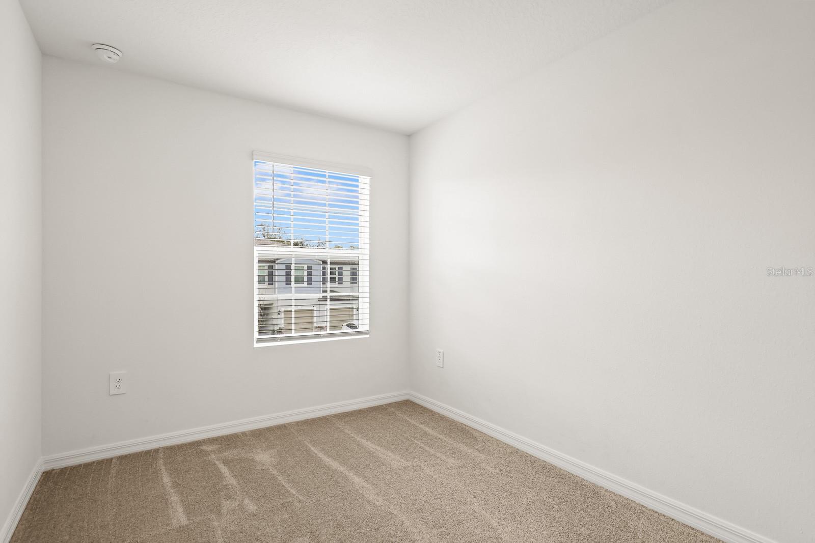 Image 21 of 30 For 2642 Sunray Venus Way