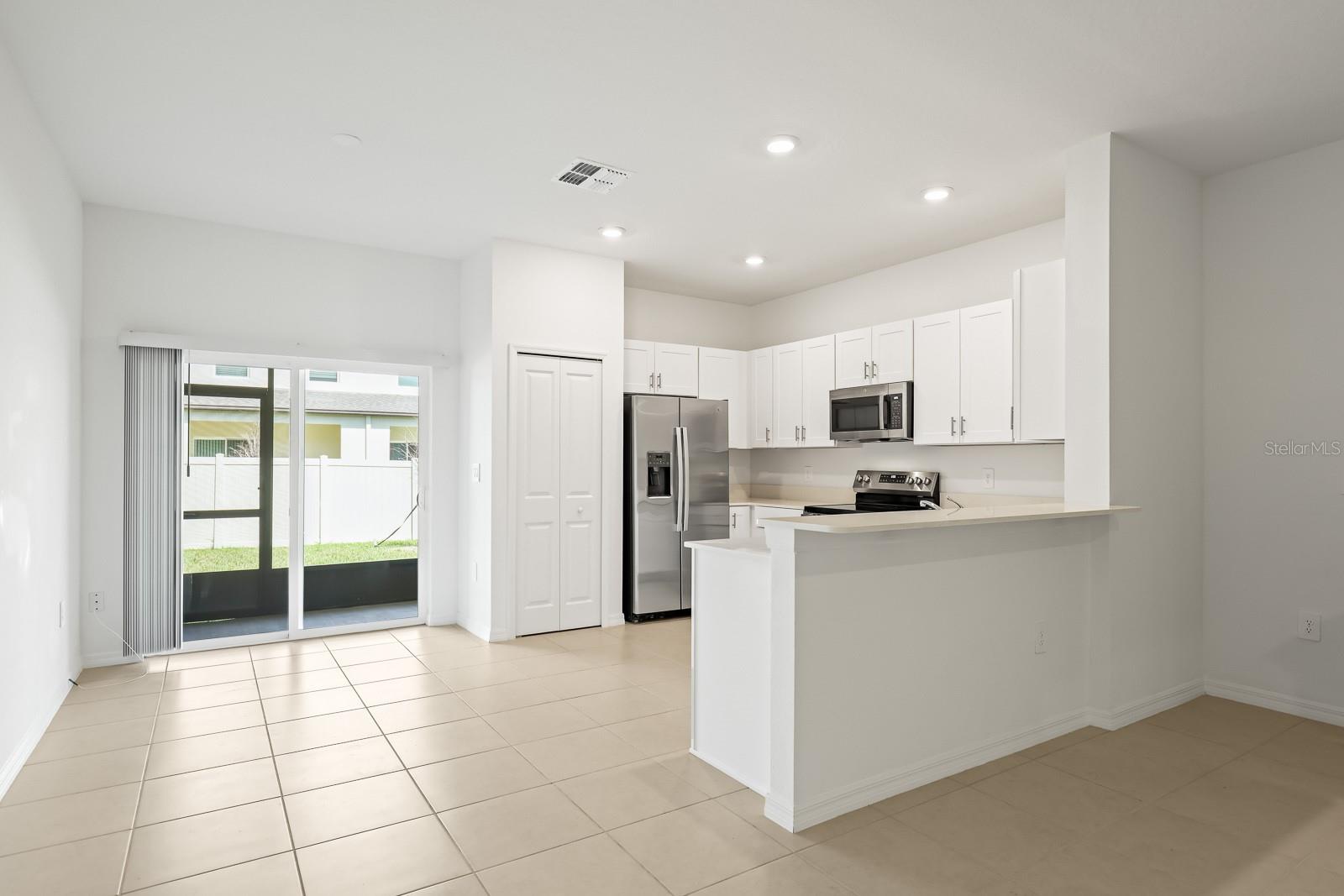 Image 8 of 30 For 2642 Sunray Venus Way