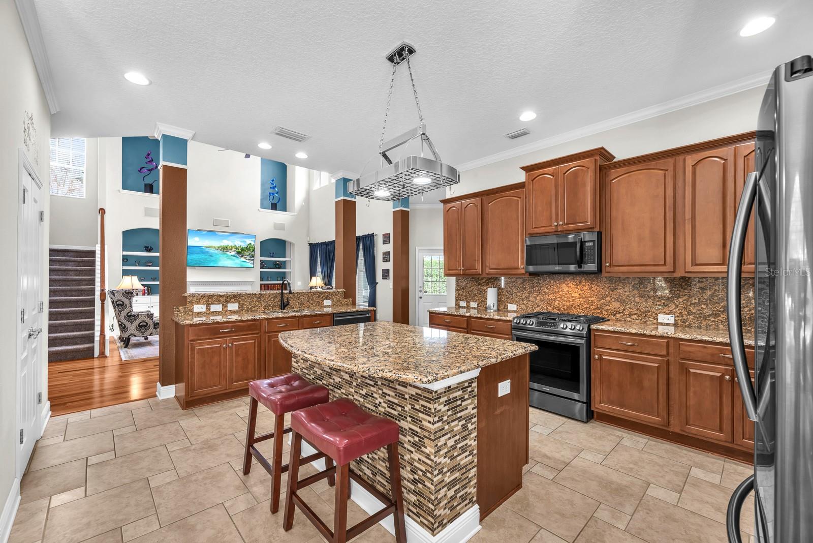 Image 17 of 66 For 5950 Fishhawk Crossing Boulevard