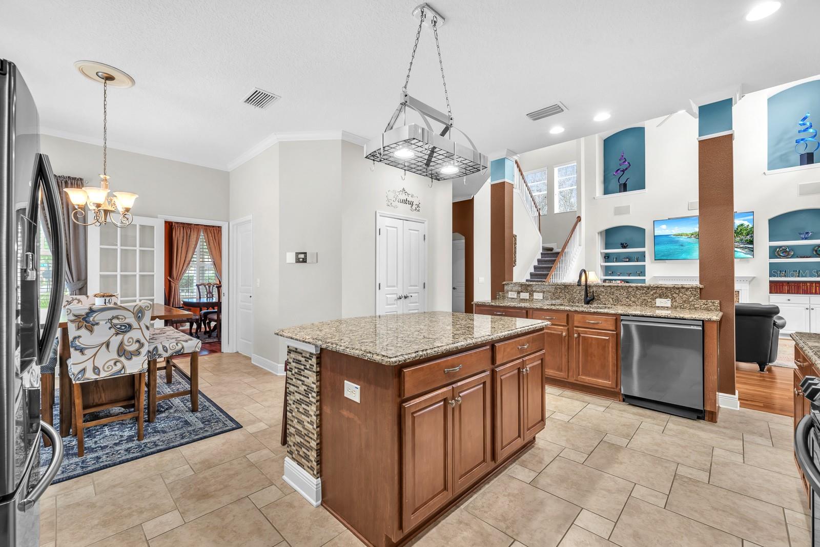 Image 18 of 66 For 5950 Fishhawk Crossing Boulevard