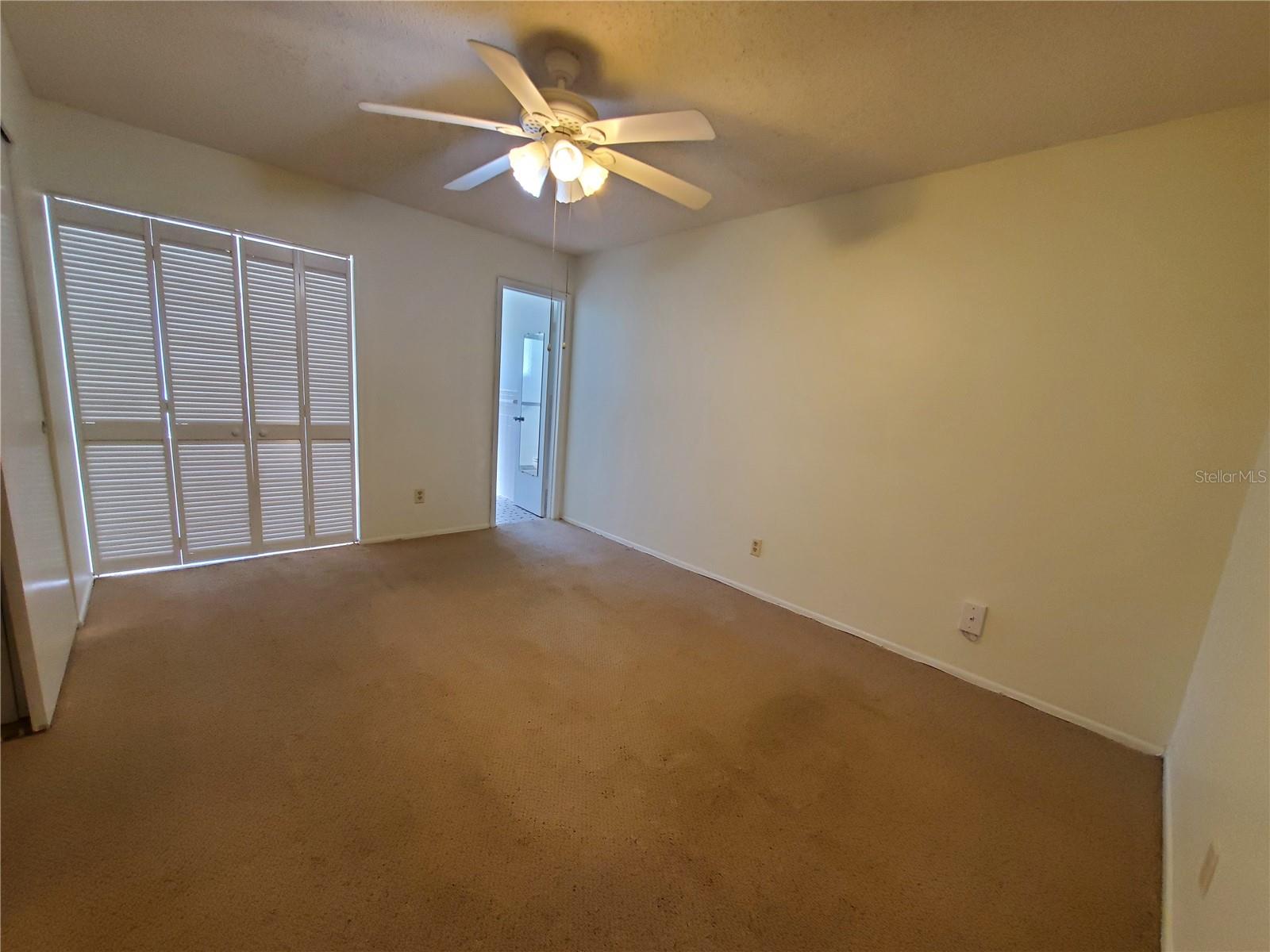 Image 12 of 28 For 2461 Rhodesian Drive 19