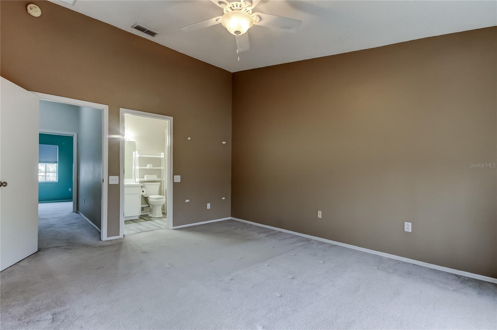 Image 25 of 36 For 12440 Berkeley Square Drive