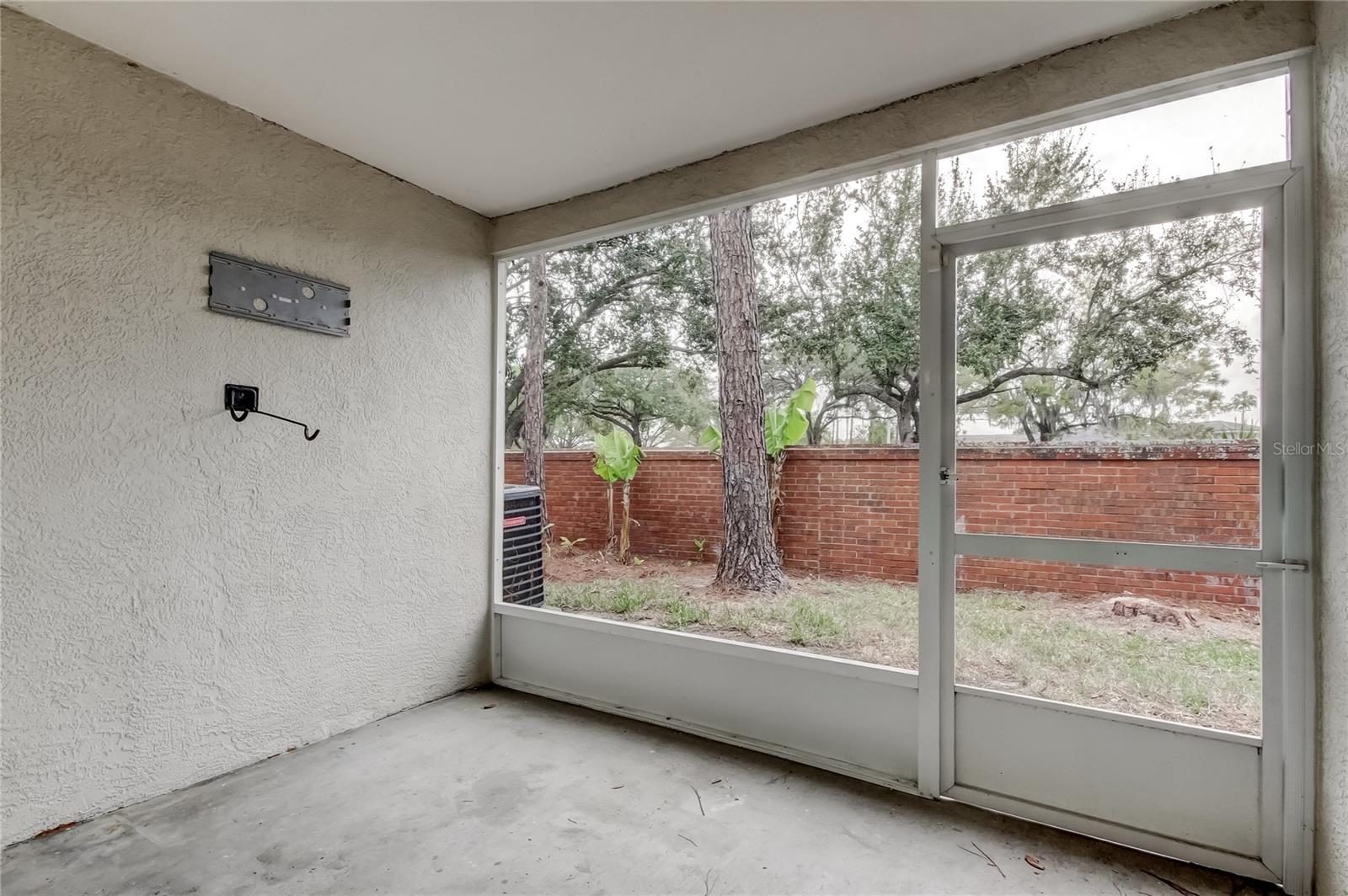 Image 29 of 36 For 12440 Berkeley Square Drive