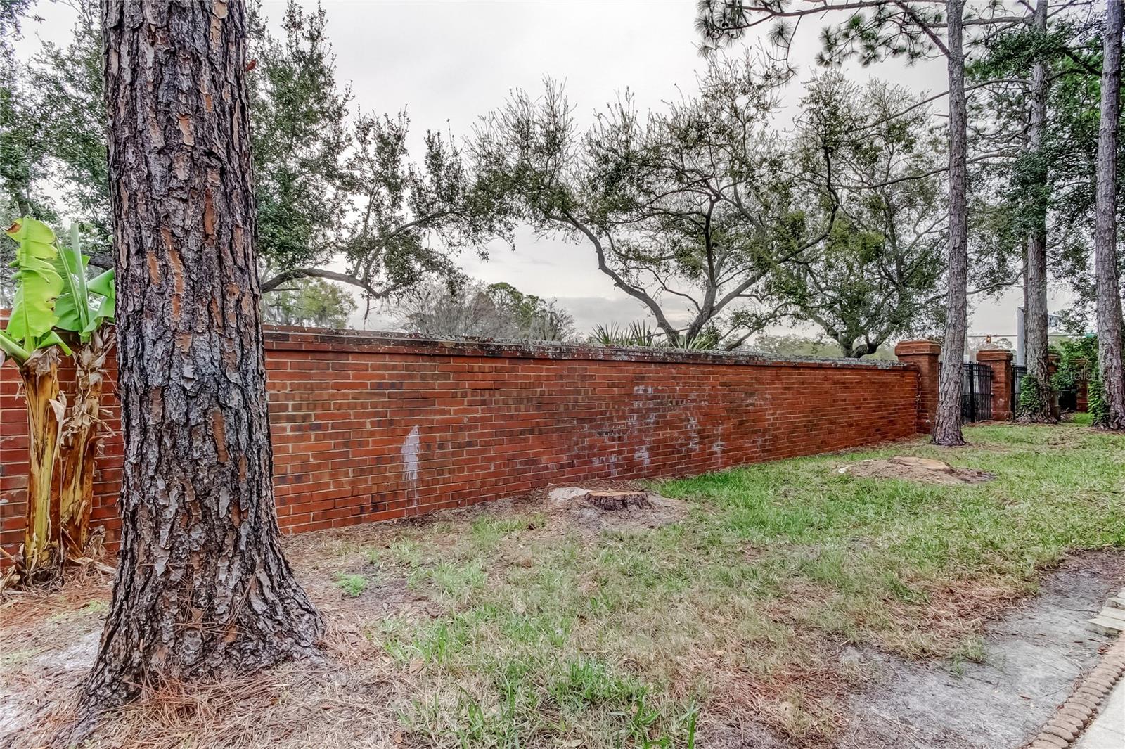 Image 34 of 36 For 12440 Berkeley Square Drive