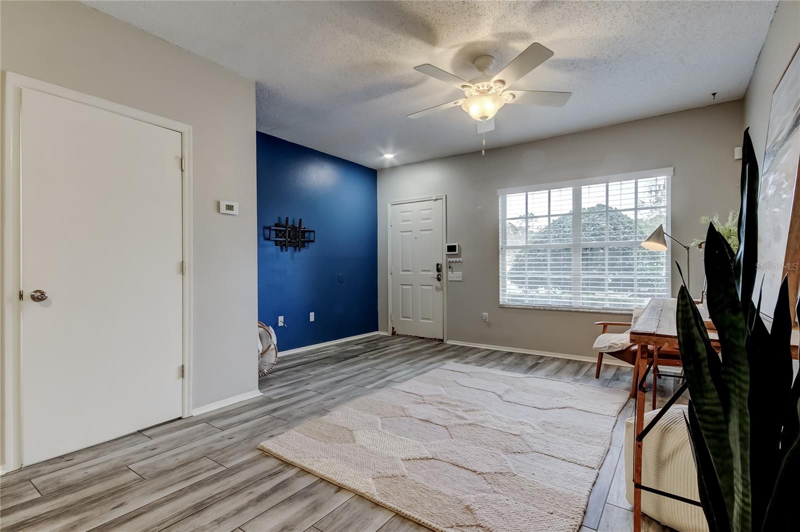 Image 7 of 36 For 12440 Berkeley Square Drive