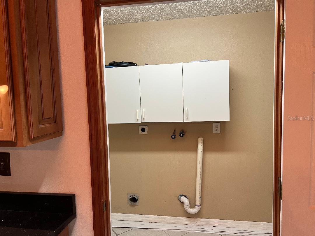 Image 22 of 45 For 200 Arbor Drive W