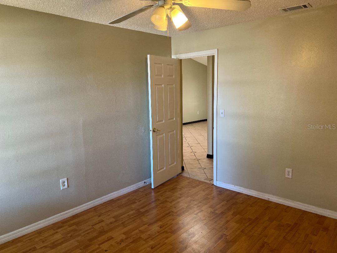 Image 32 of 45 For 200 Arbor Drive W