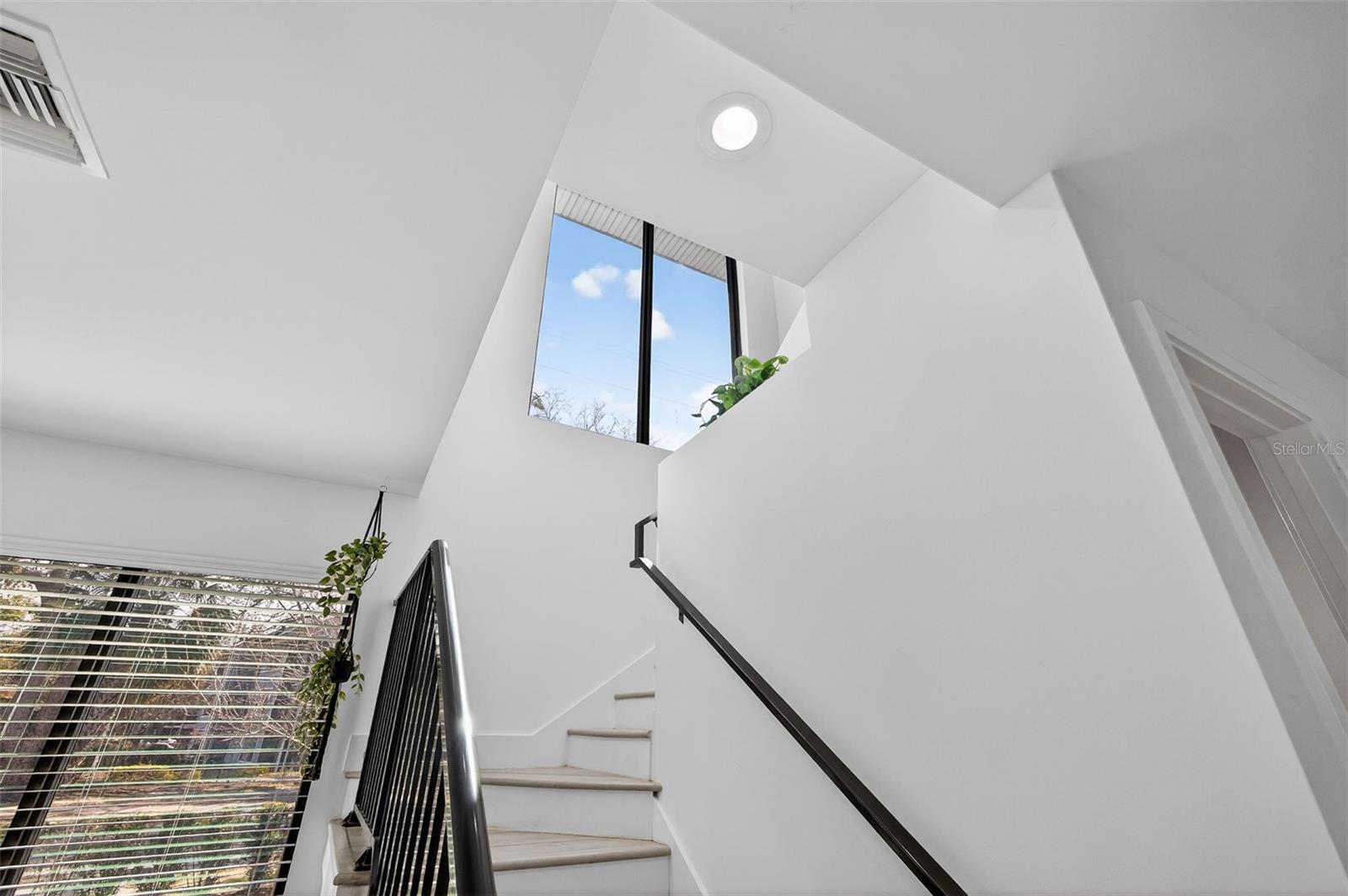 Image 16 of 23 For 8706 Palm Ranches Place