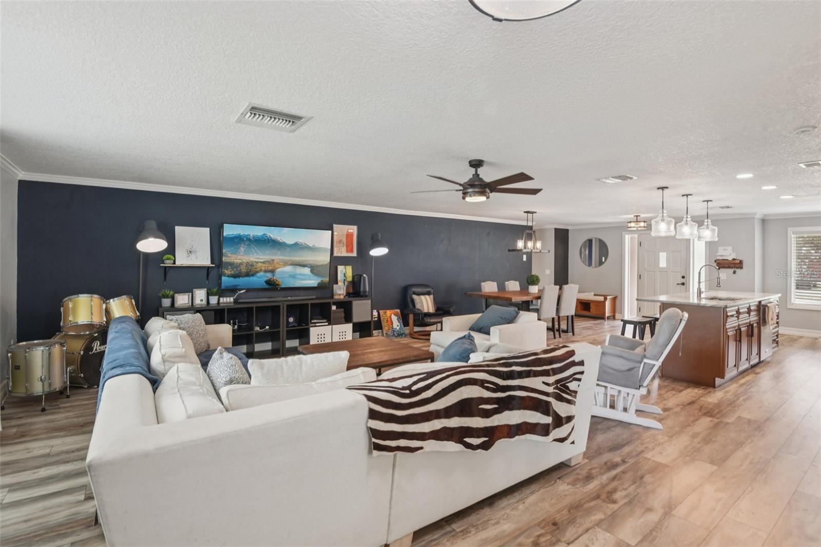 Image 6 of 49 For 5942 13th Street