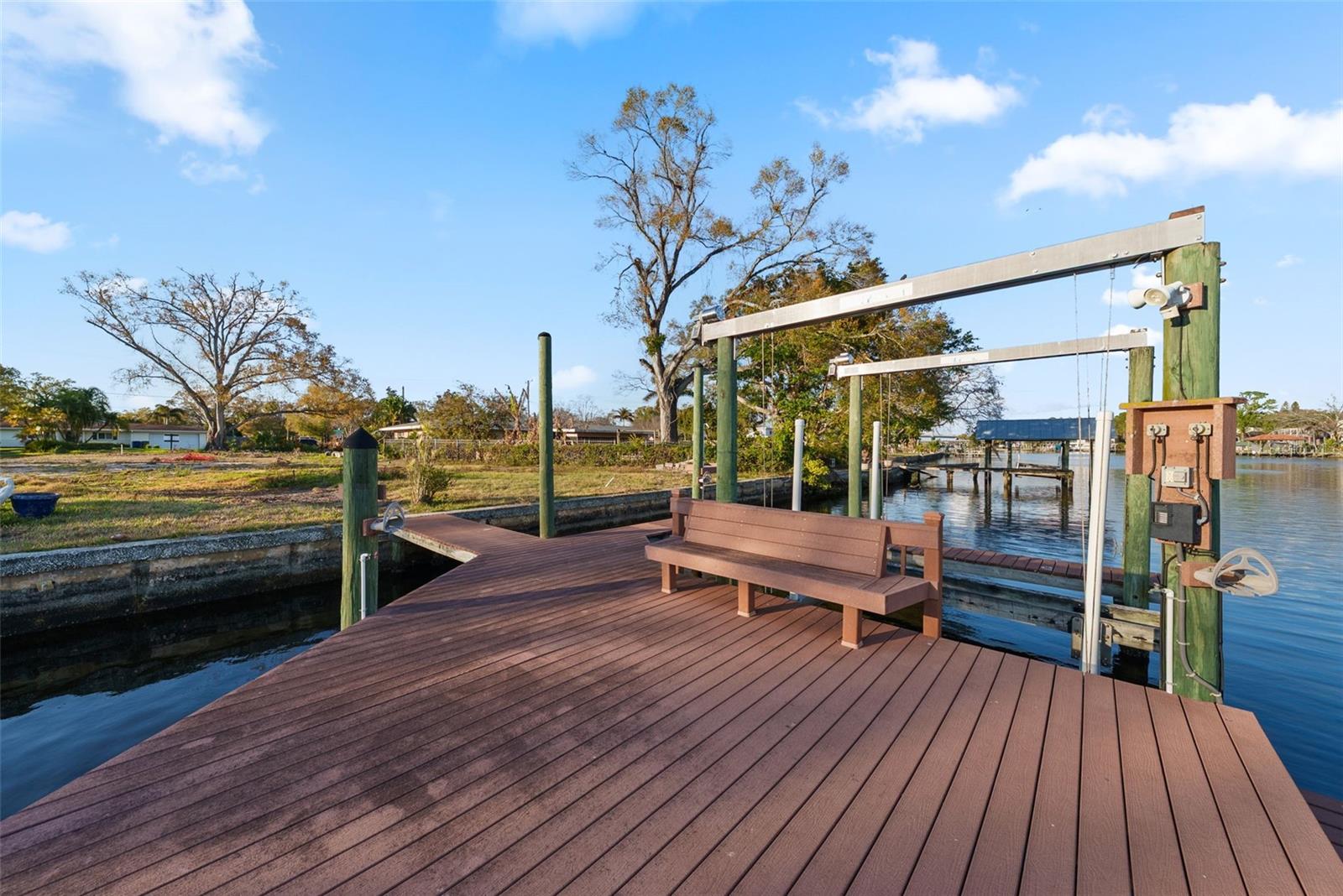 Listing photo id 8 for 4133 River View Avenue