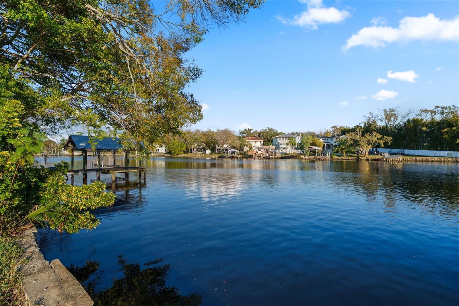 Listing photo id 22 for 4133 River View Avenue