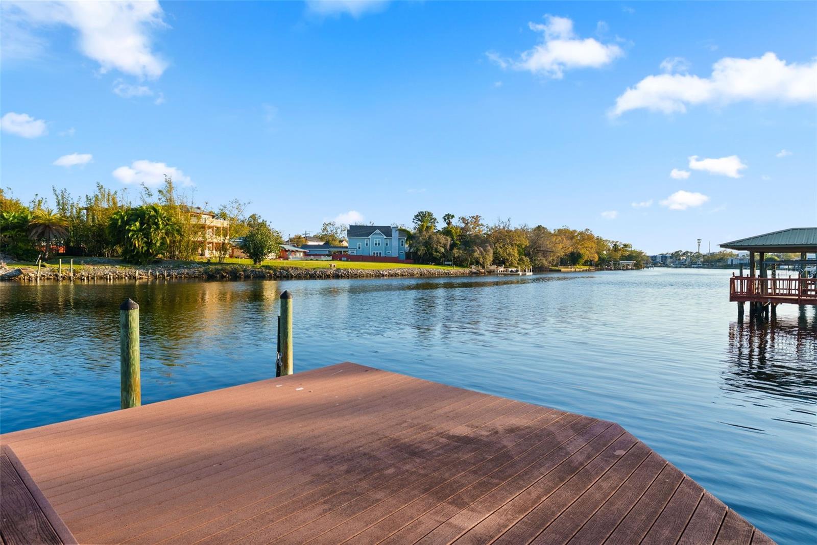 Listing photo id 25 for 4133 River View Avenue