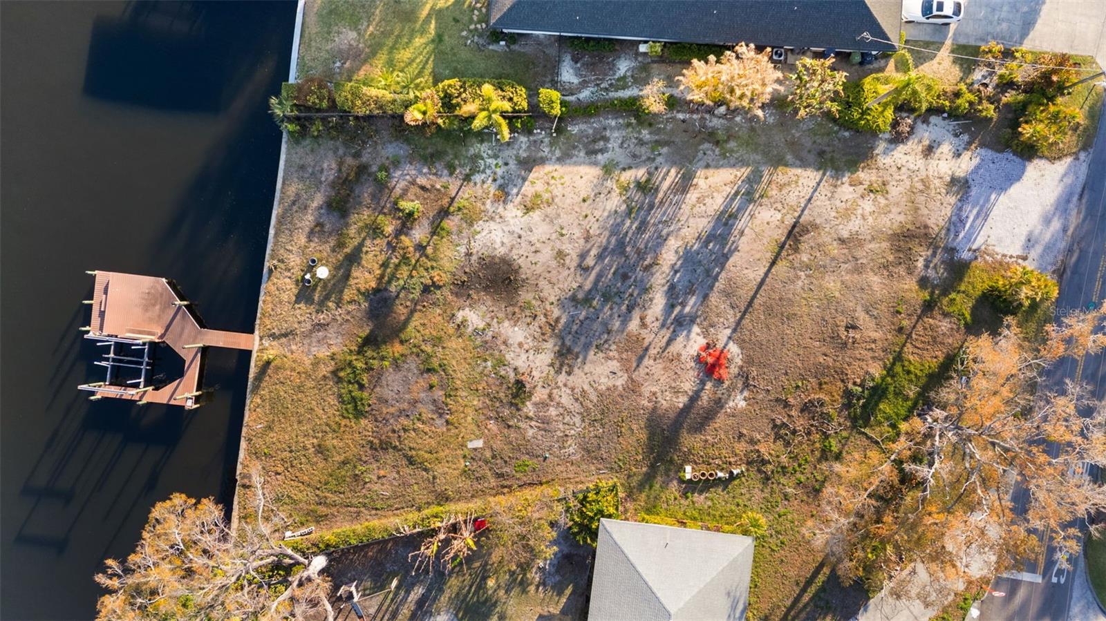 Listing photo id 1 for 4133 River View Avenue