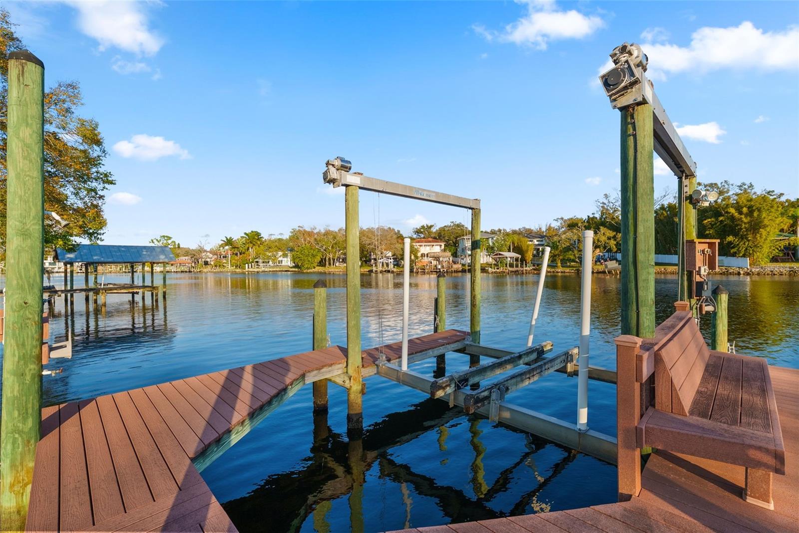 Listing photo id 7 for 4133 River View Avenue