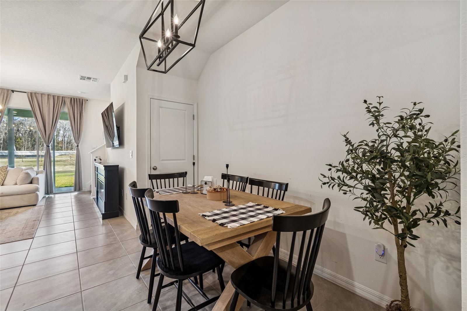 Image 10 of 56 For 11032 Crescent Deer Drive