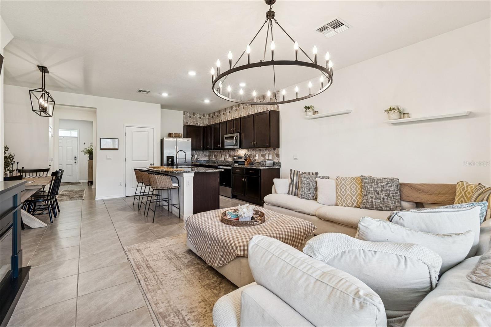 Image 17 of 56 For 11032 Crescent Deer Drive