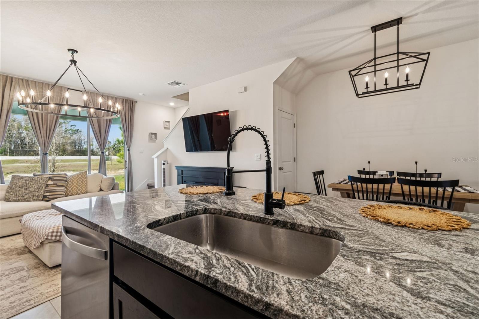 Image 5 of 56 For 11032 Crescent Deer Drive