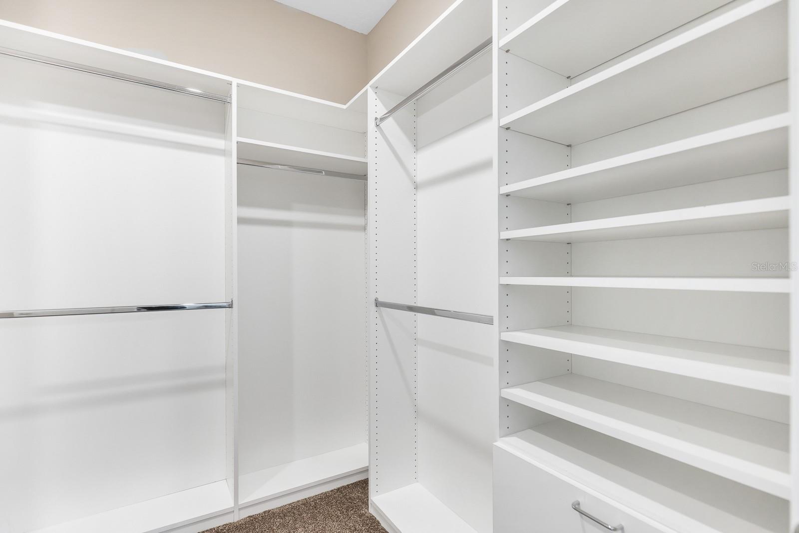 Image 21 of 35 For 13892 Kingfisher Glen Drive