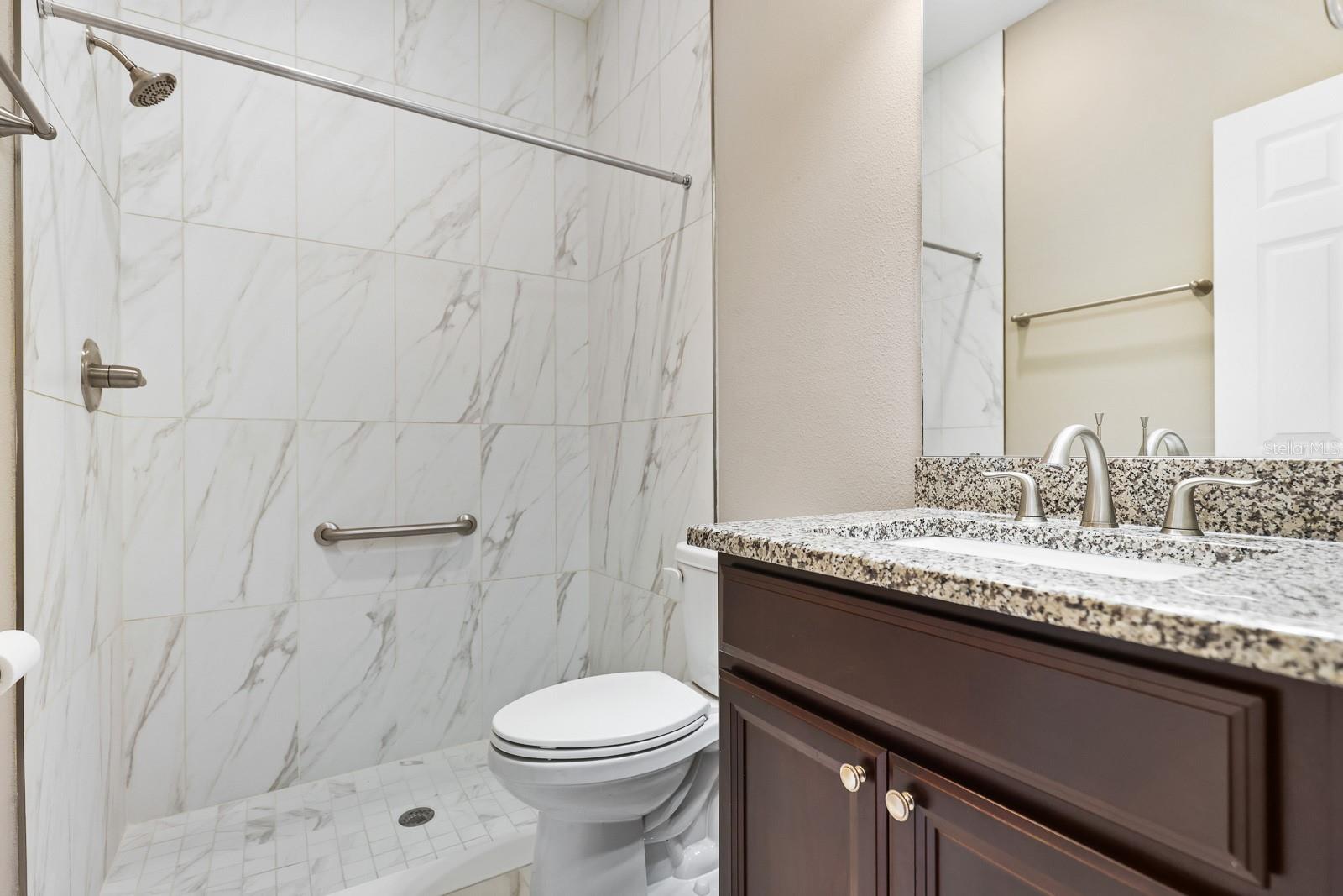 Image 25 of 35 For 13892 Kingfisher Glen Drive