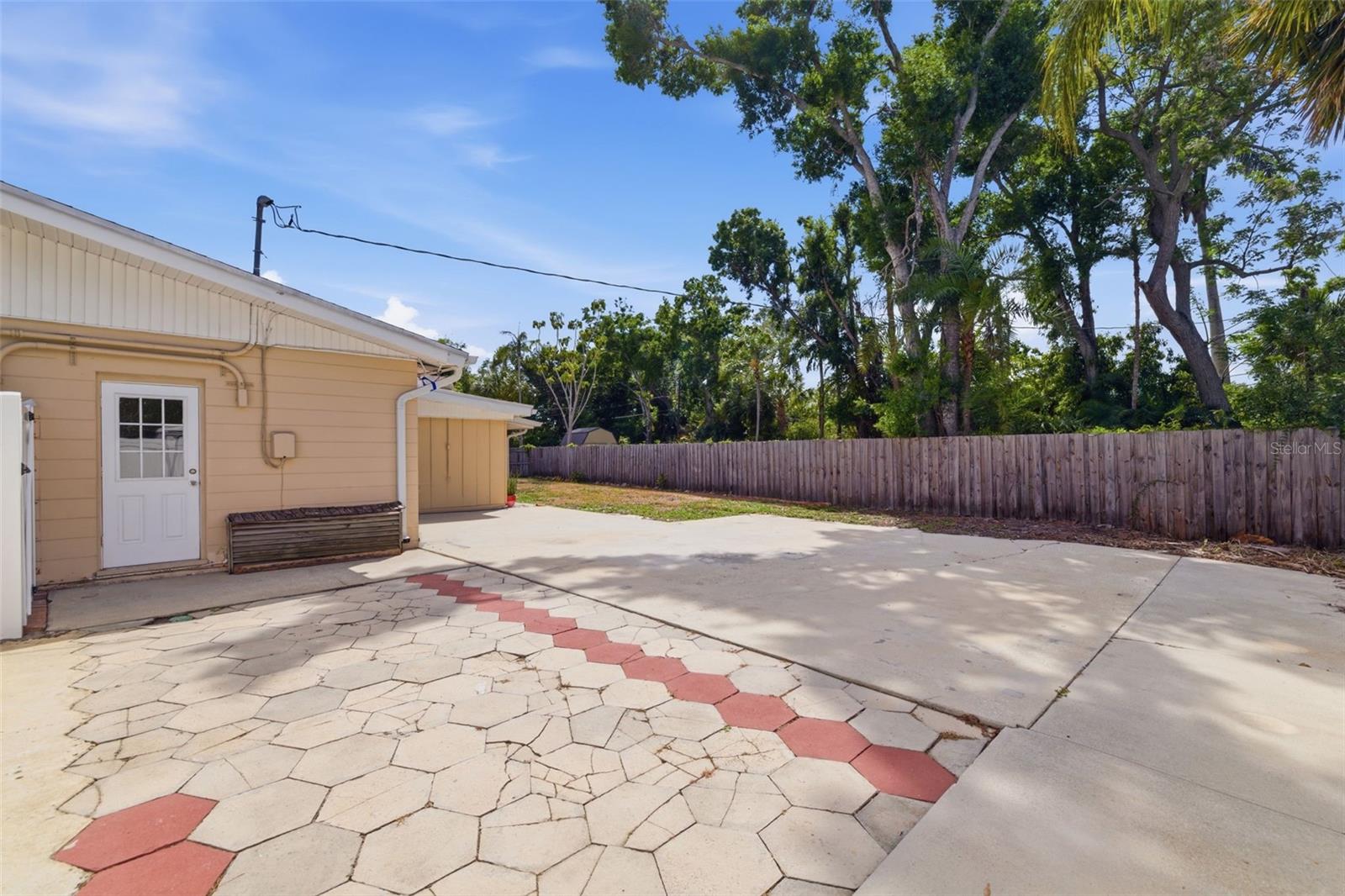 Image 35 of 68 For 4415 7th Street S