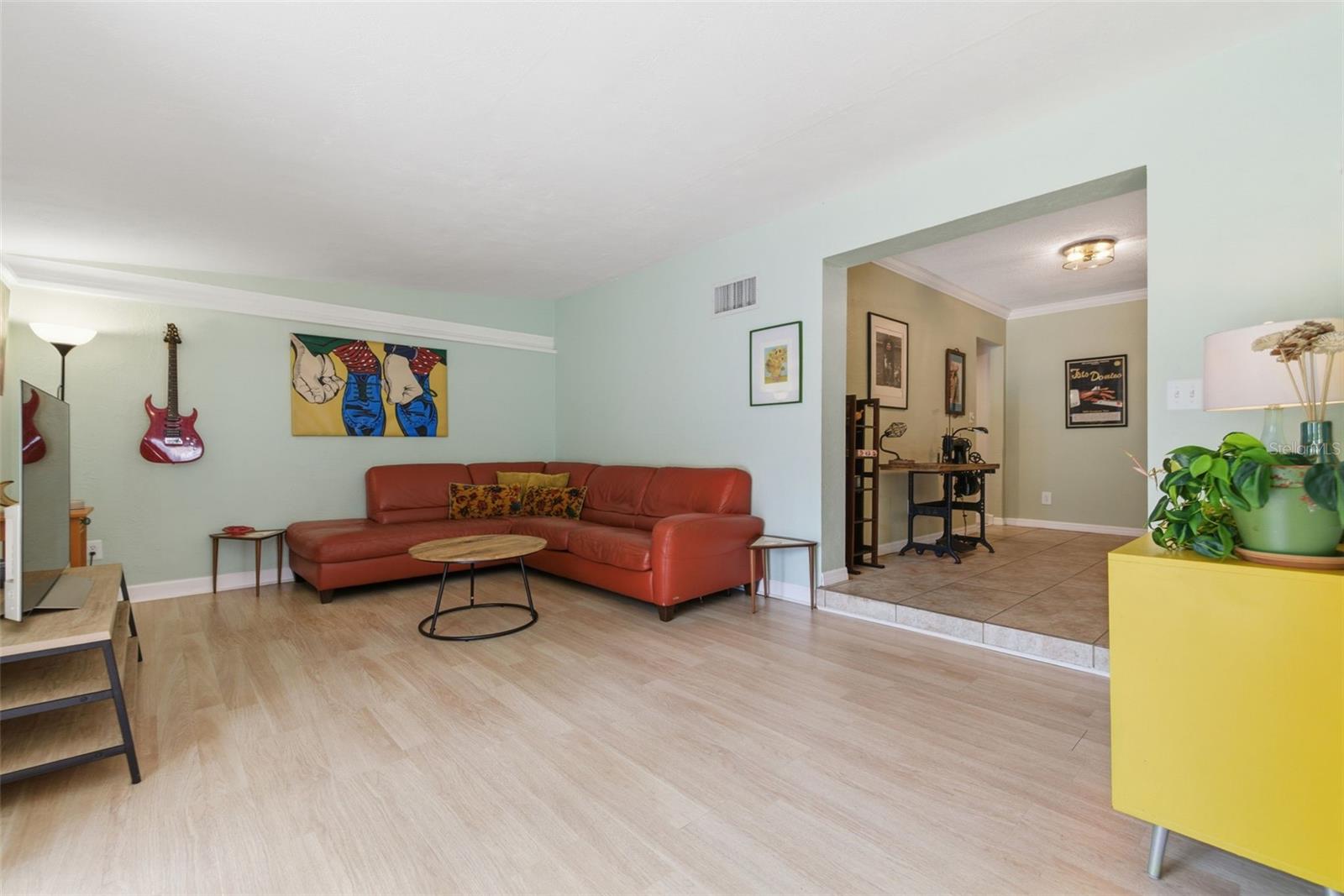 Image 8 of 68 For 4415 7th Street S