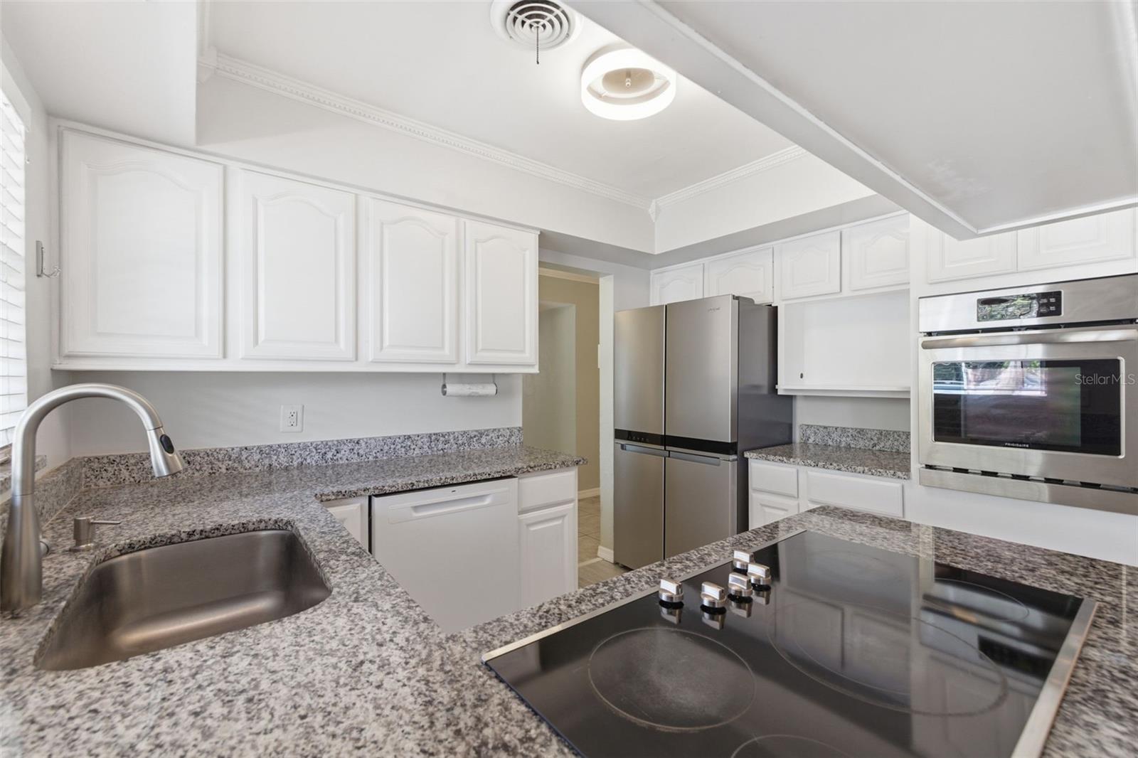 Image 9 of 68 For 4415 7th Street S