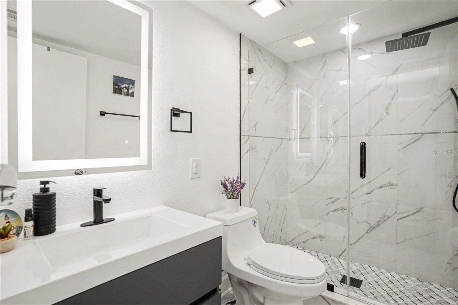 Image 20 of 24 For 9802 Lombard Court 102