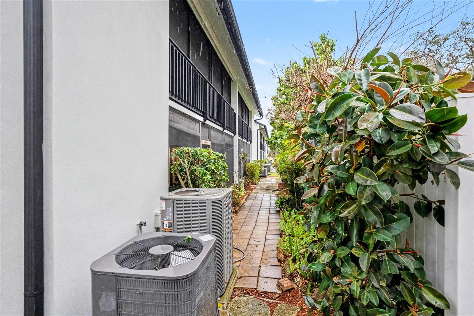 Image 23 of 24 For 9802 Lombard Court 102