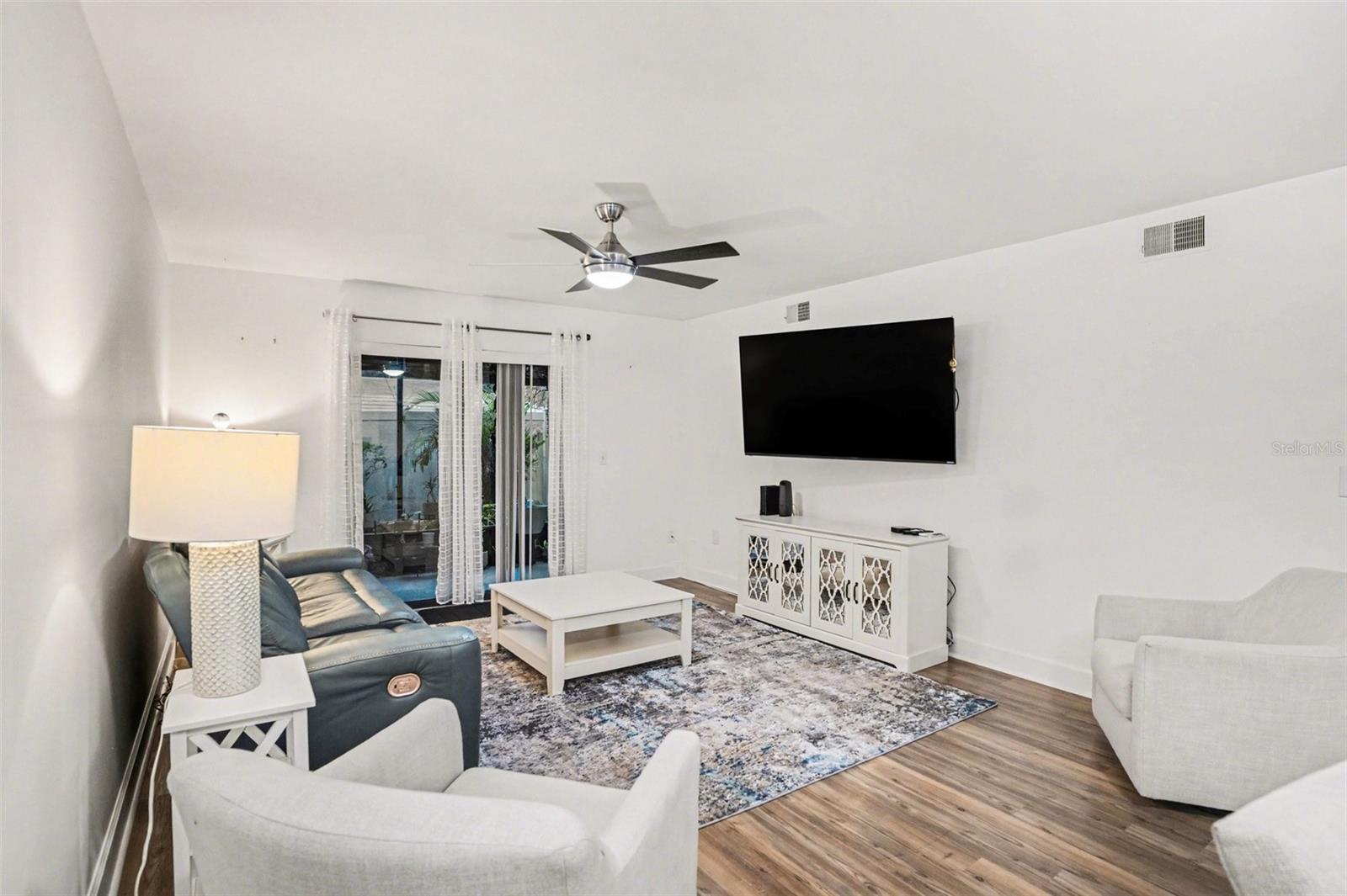 Image 3 of 24 For 9802 Lombard Court 102