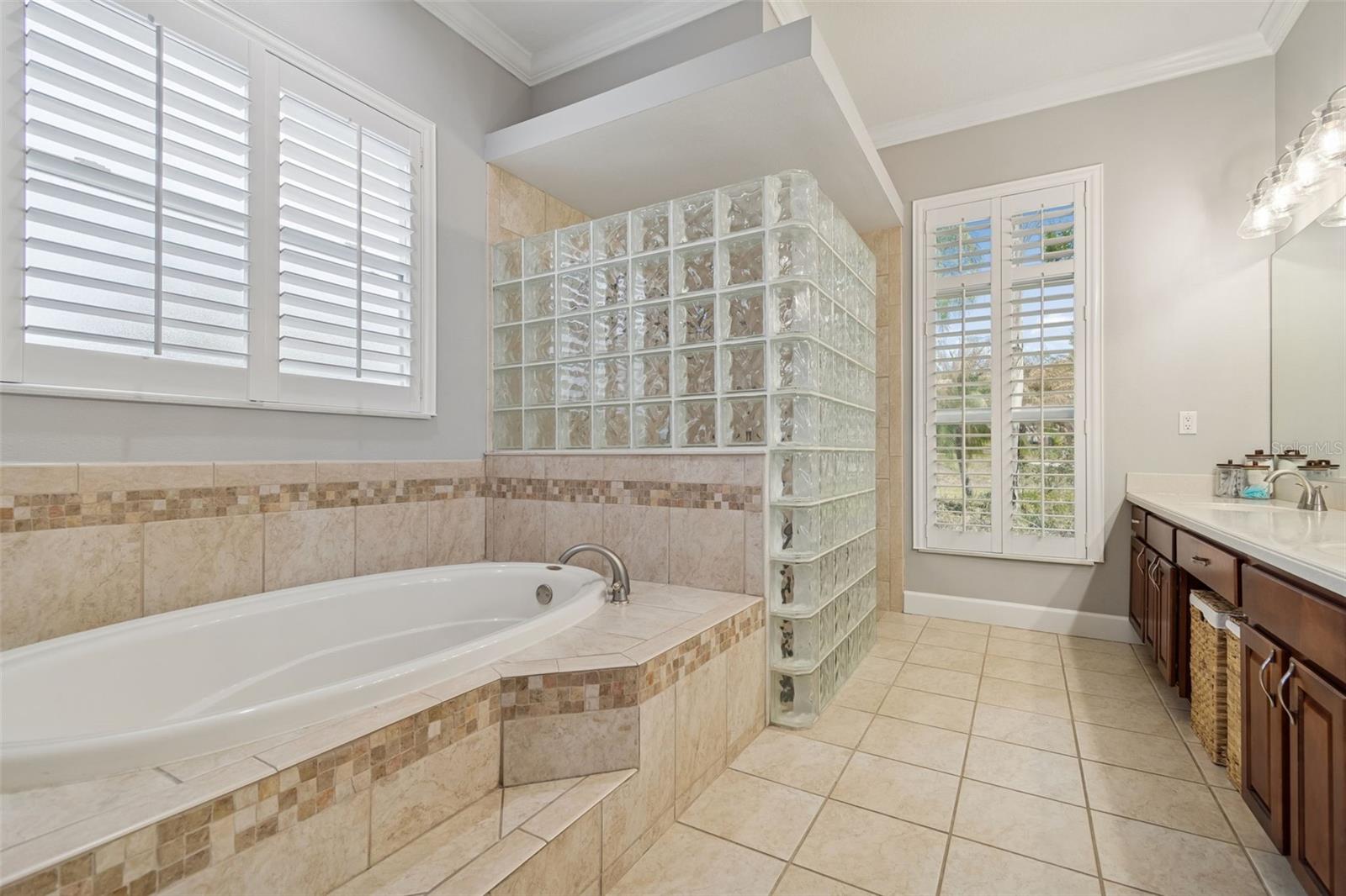 Listing photo id 34 for 1302 Steeple Hill Court