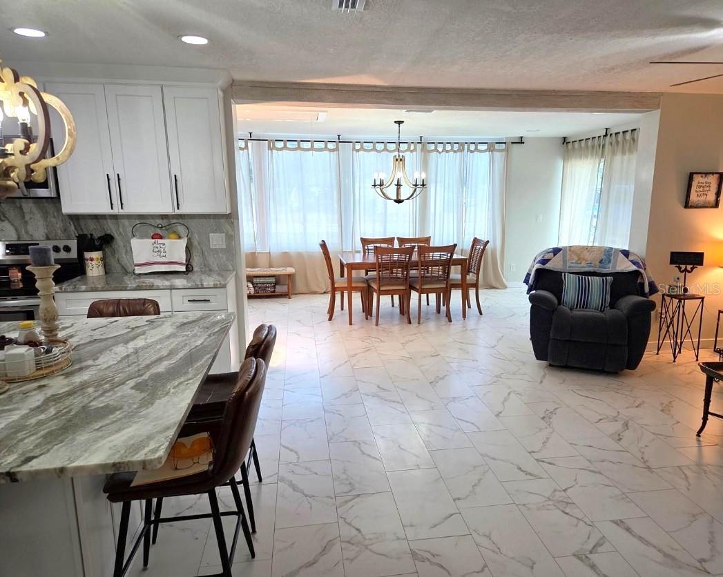 Image 5 of 28 For 6140 18th Avenue