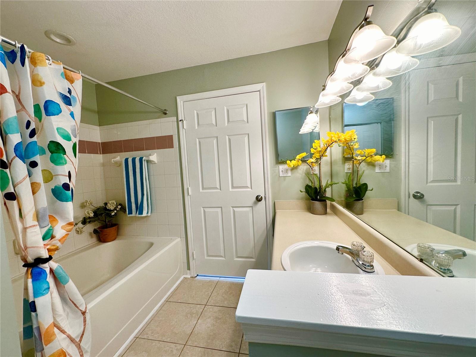 Image 12 of 27 For 10534 White Lake Court 10534