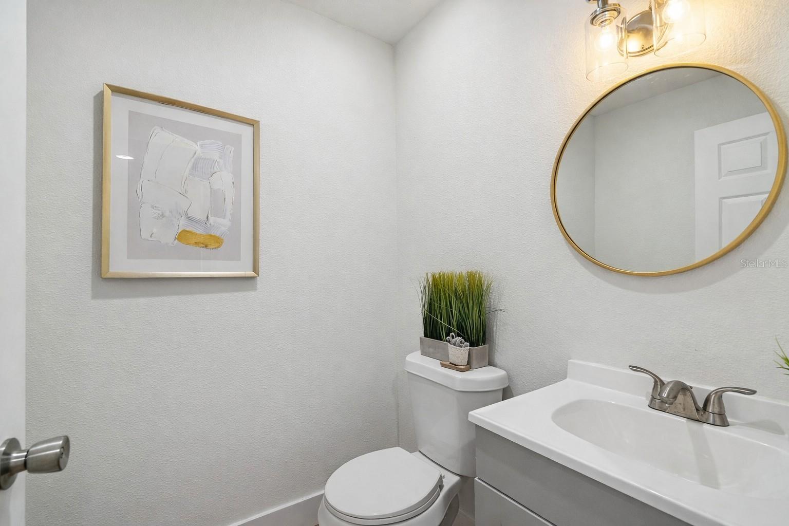 Image 27 of 38 For 718 Haven Place 718