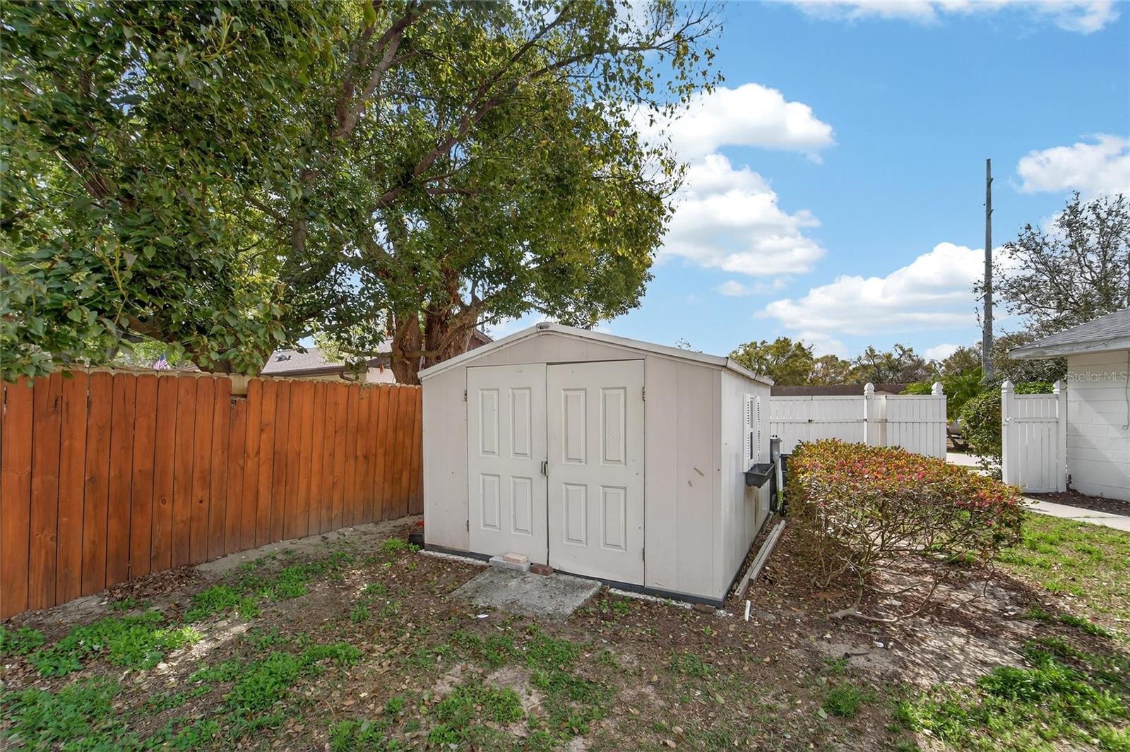 Image 43 of 52 For 2312 Bandy Drive