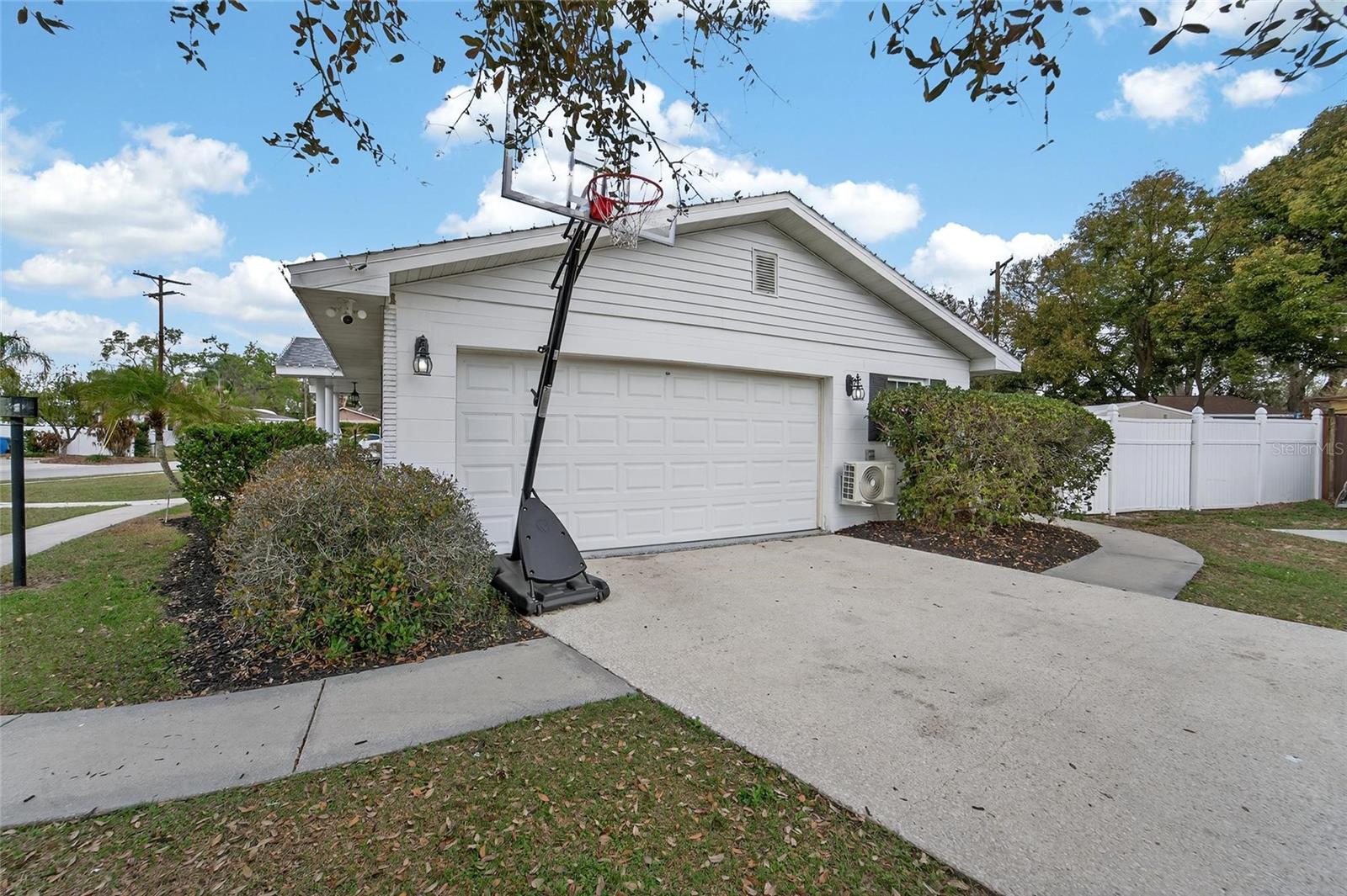 Image 6 of 52 For 2312 Bandy Drive