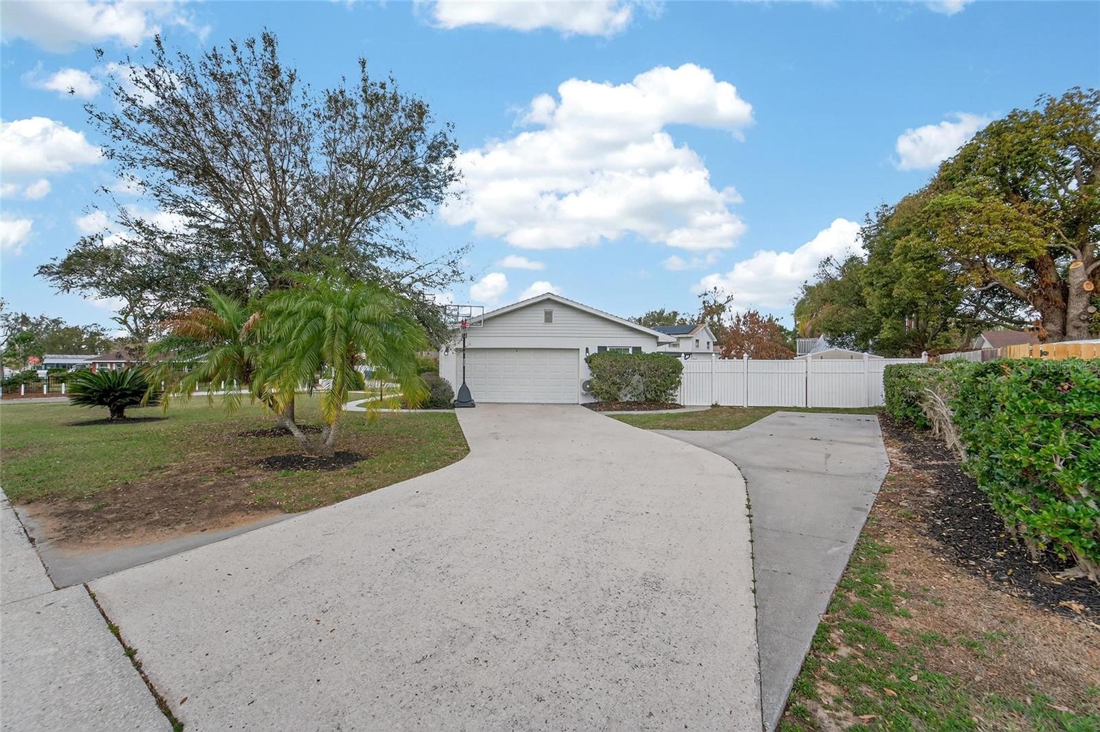 Image 7 of 52 For 2312 Bandy Drive