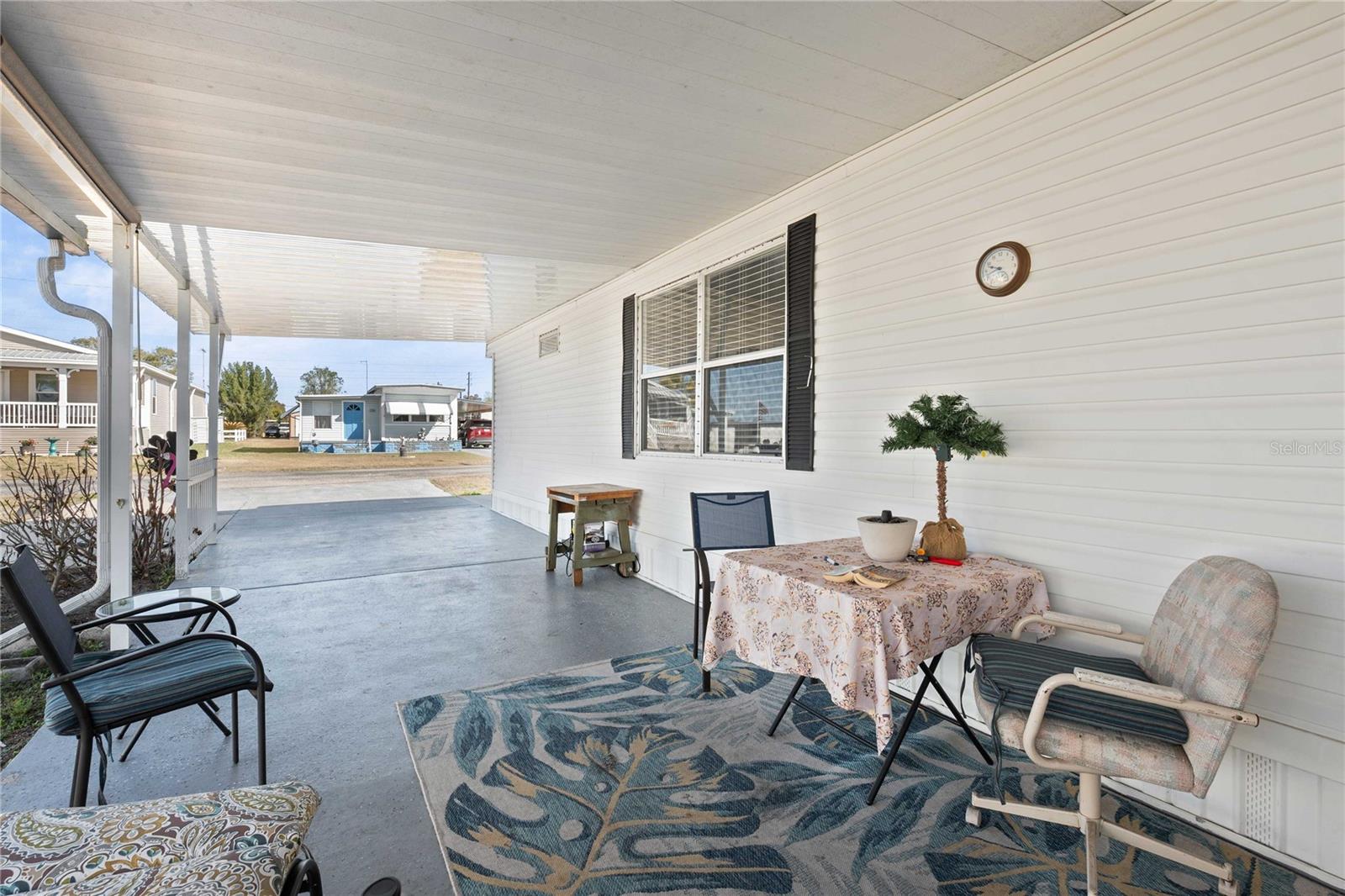 Image 5 of 59 For 37332 Sandra Avenue